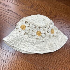 Zara Kids Crochet Sun Hat with Daisy Design